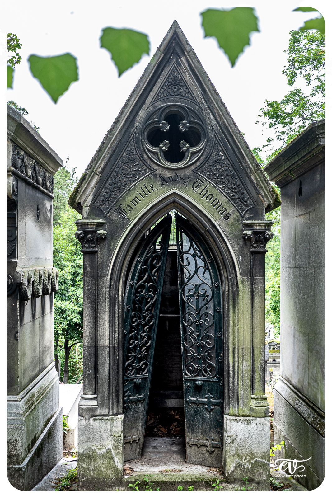 PERE LACHAISE