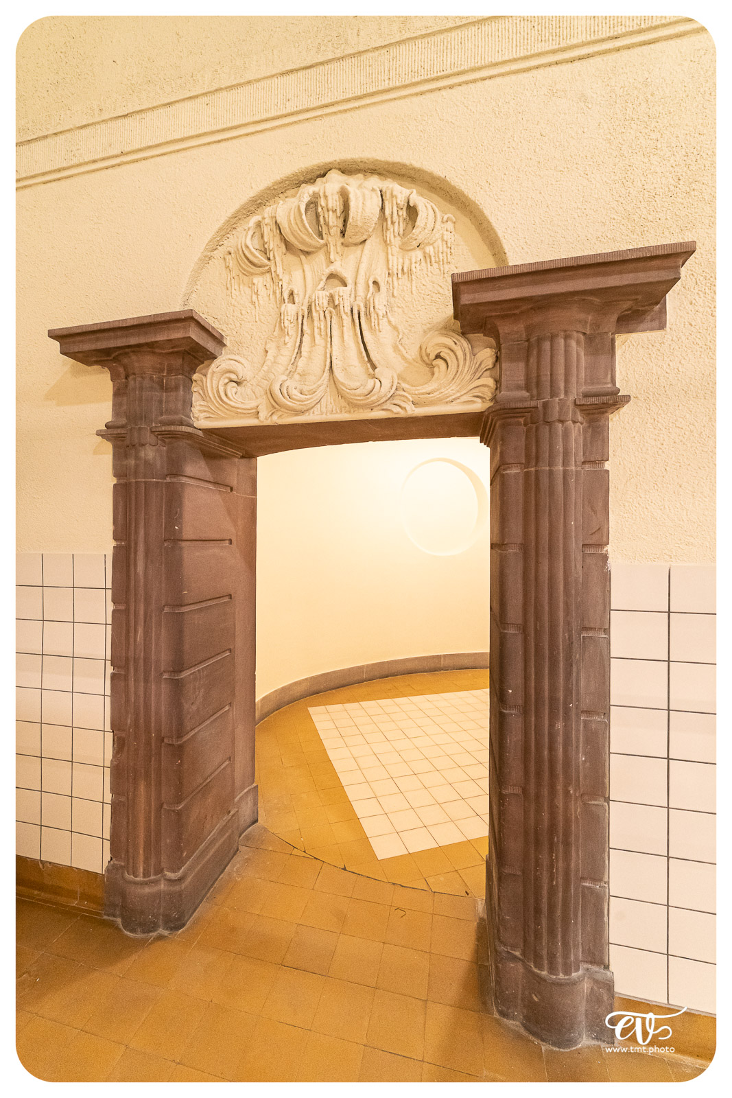 LES(NOUVEAUX) BAINS MUNICIPAUX DE STRASBOURG