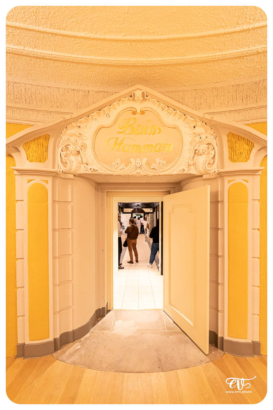 LES(NOUVEAUX) BAINS MUNICIPAUX DE STRASBOURG