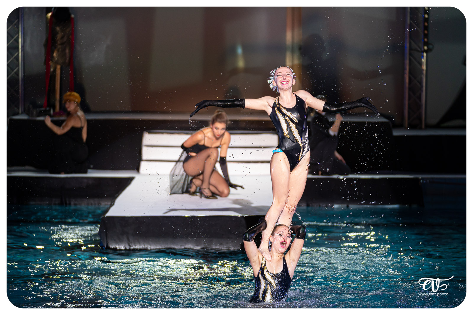 Le bns en mode haute couture 51742652488 o