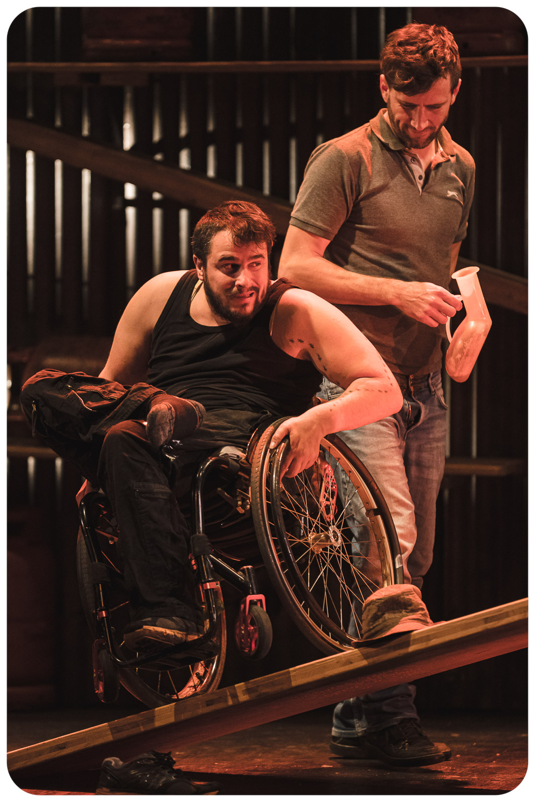 EXTREMITÉS (CIE CIRQUE INEXTREMISTE)