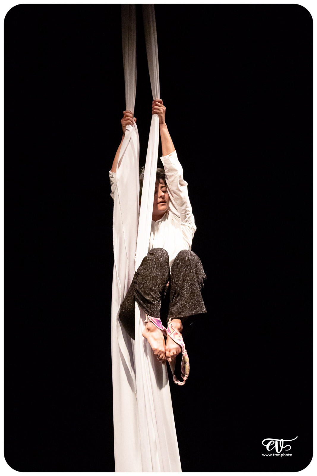 COSMOS (CIE LA MAIN DE L'HOMME)