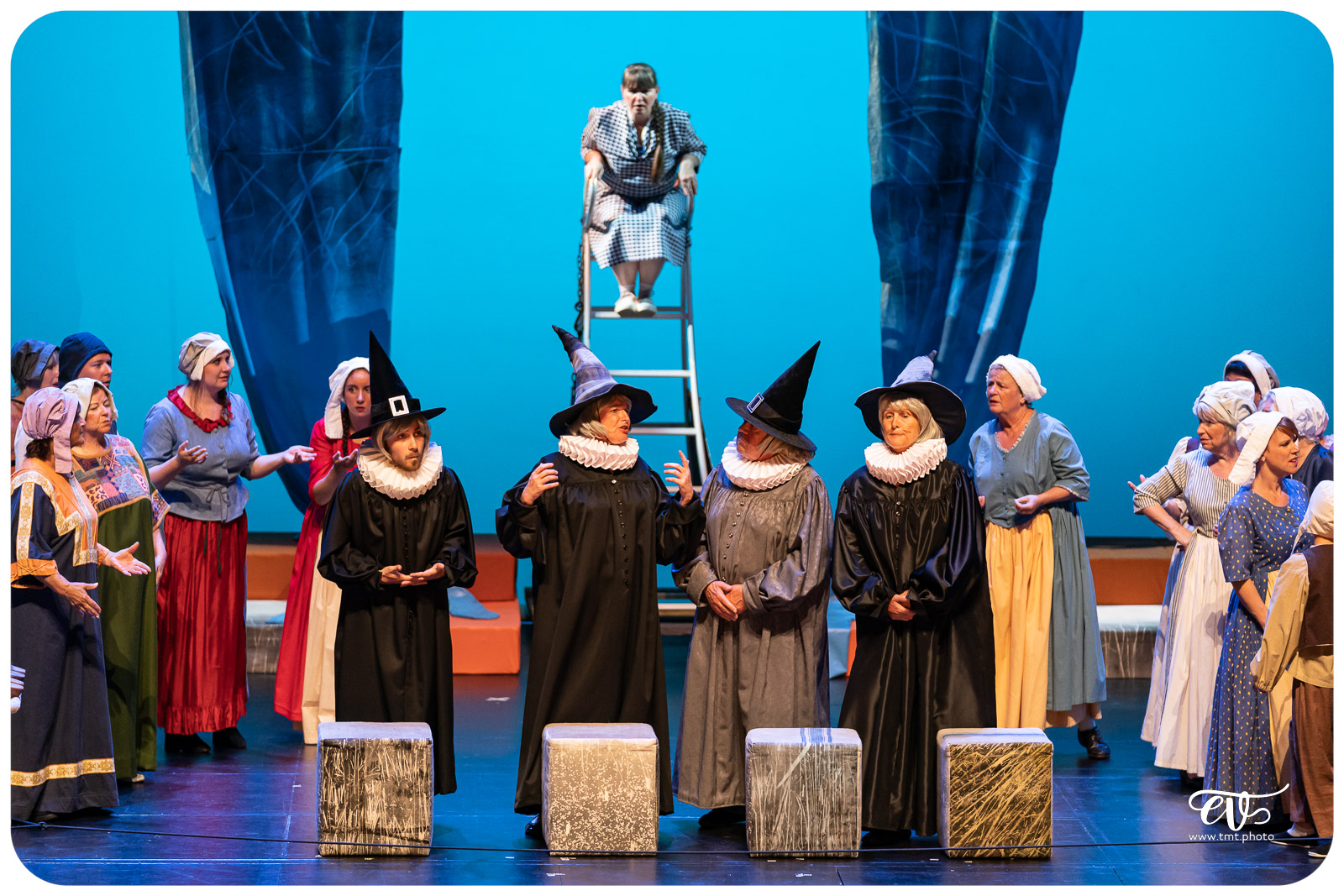 CHOREMANIA : LA DANSE DES FOUS (1518)