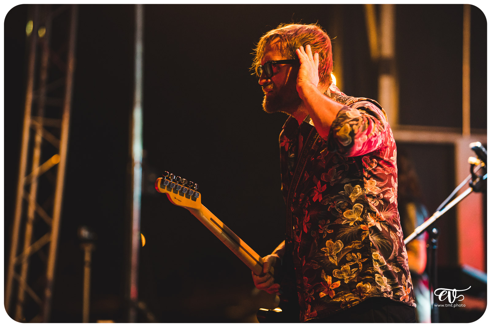 IL SUFFIRA... D'UNE SCENE