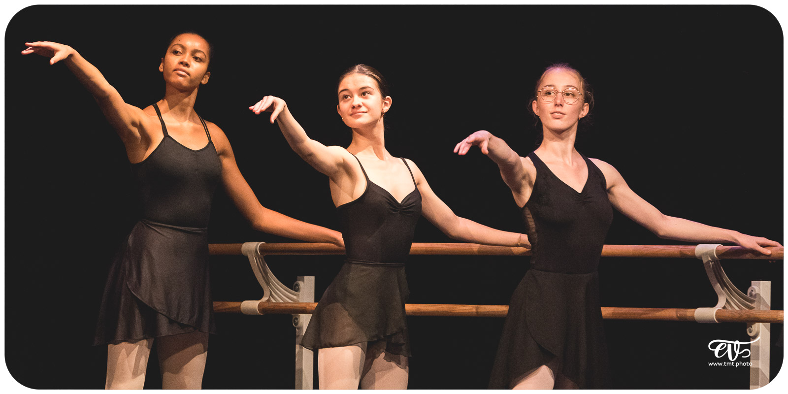 CLASSES DE NOËL DE DANSE