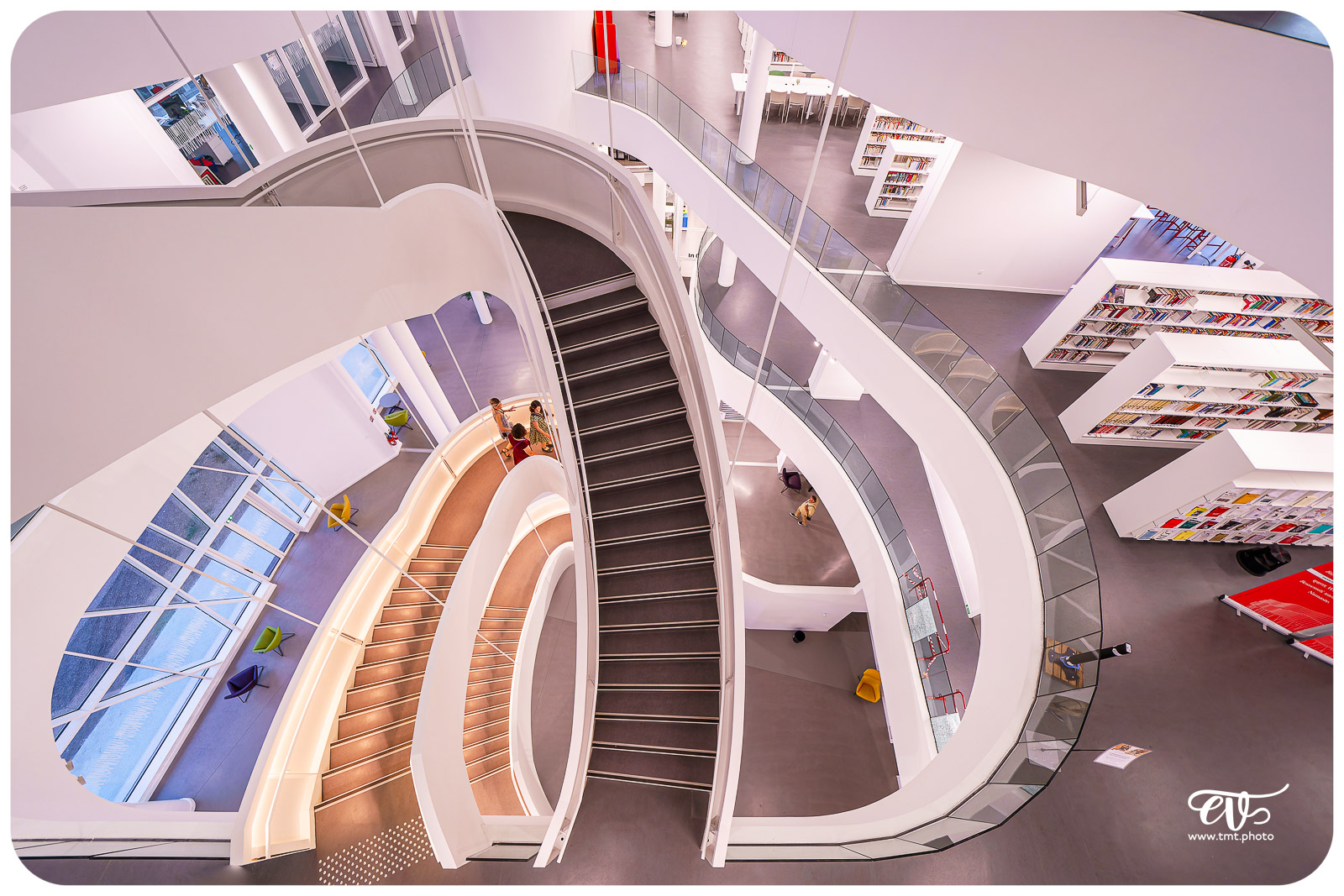 TWAPERO #32 AU STUDIUM