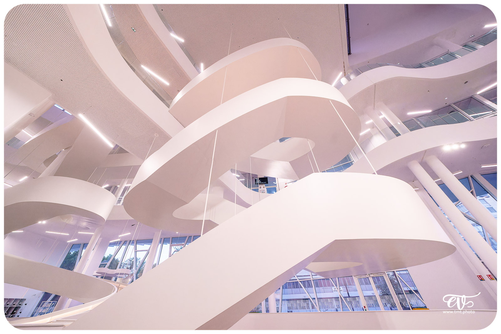 TWAPERO #32 AU STUDIUM