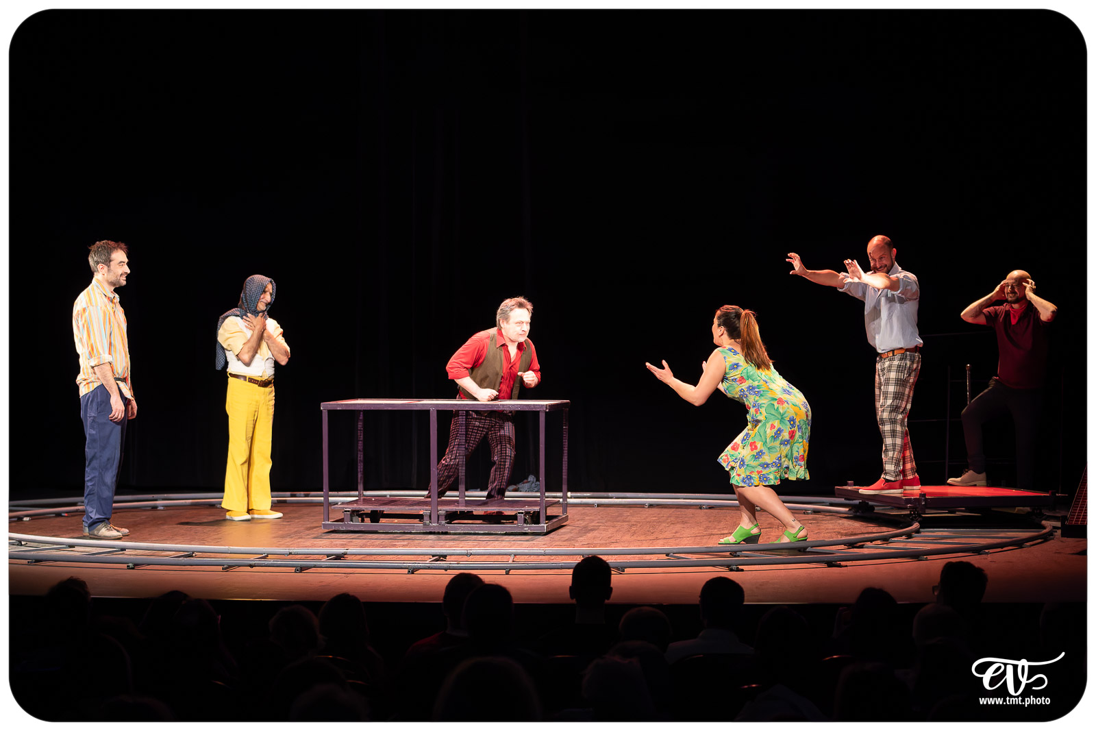 ANGÈLE (CARTOUN SARDINES THEATRE)