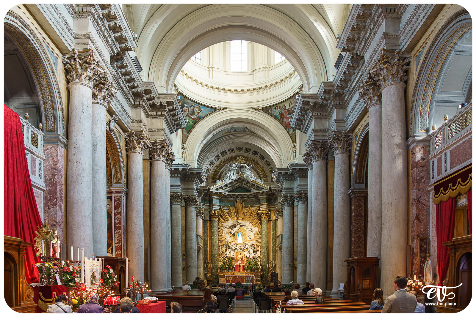 ROME - LA VILLE ETERNELLE