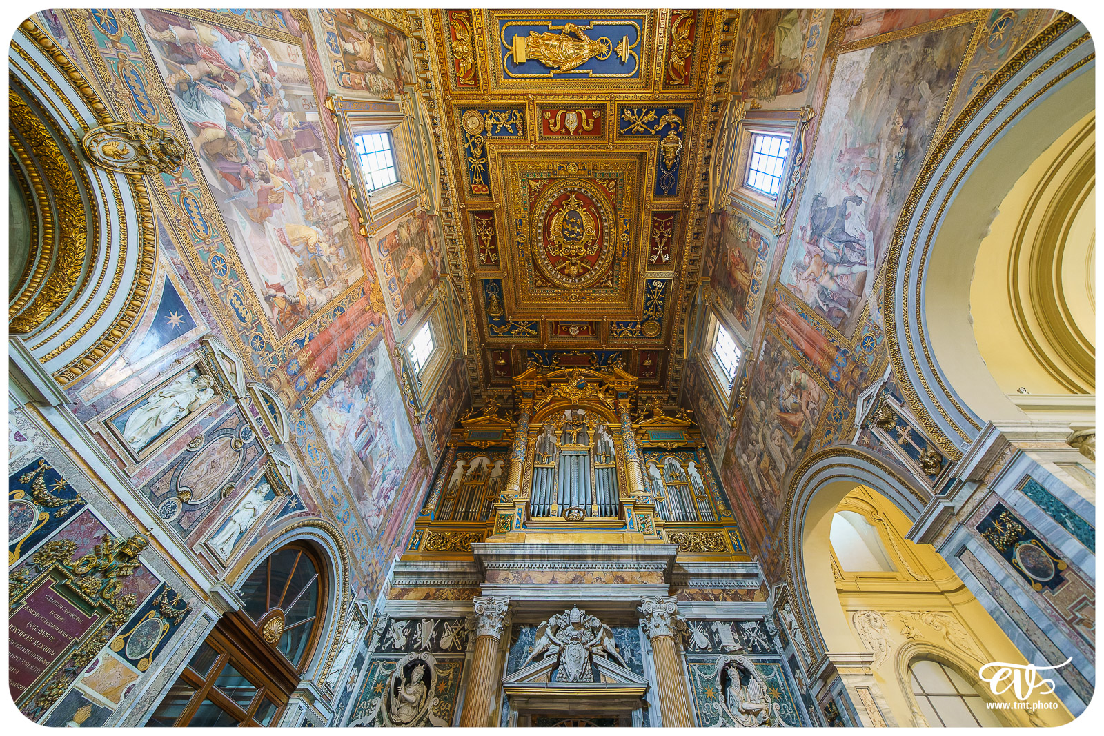 ROME - LA VILLE ETERNELLE